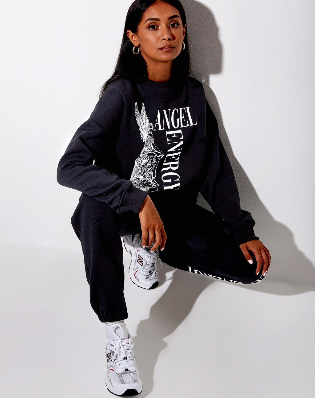 Sweatshirt Glo noir "Angel Energy