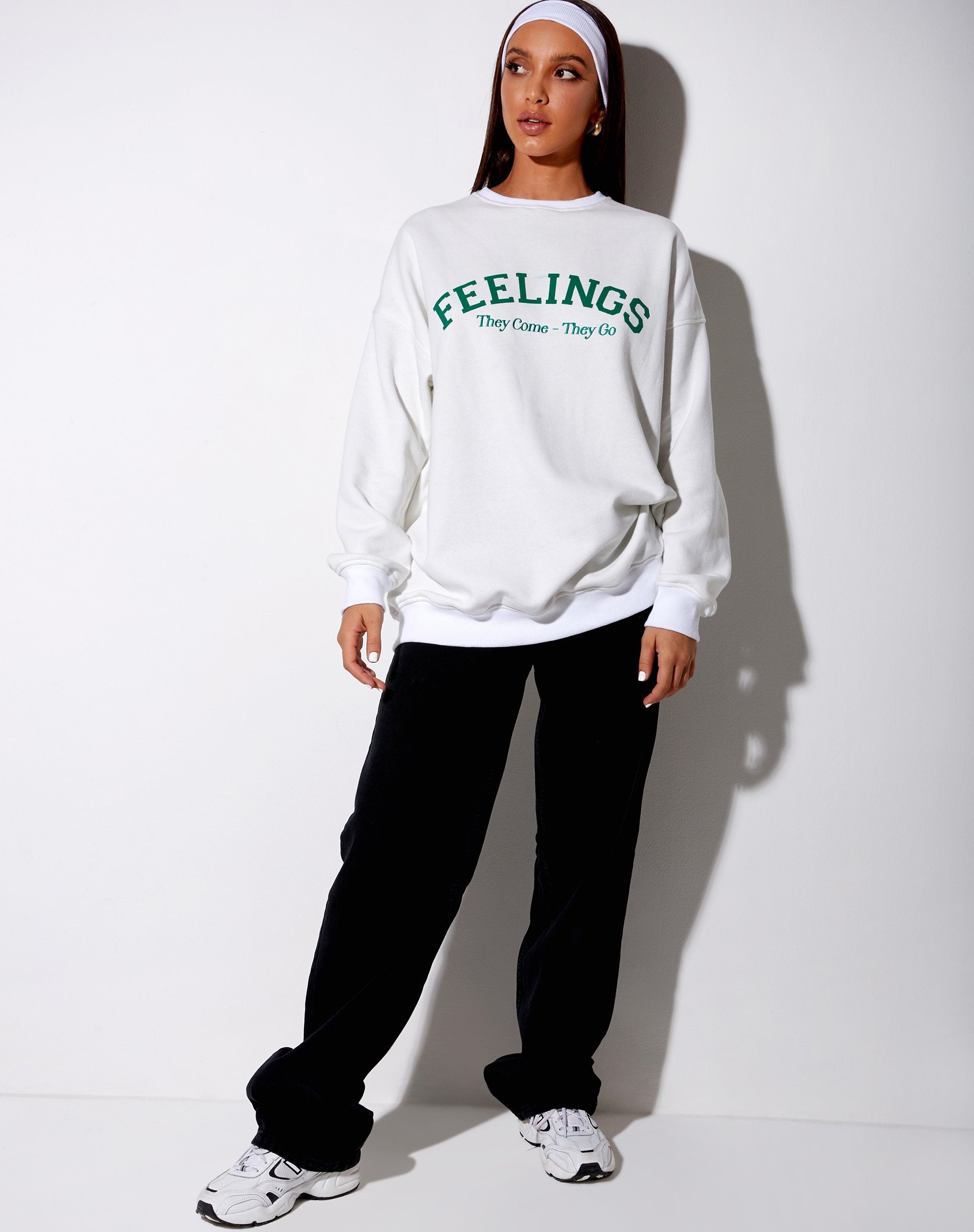 Image de Glo Sweatshirt in White Feelings They Come They Go