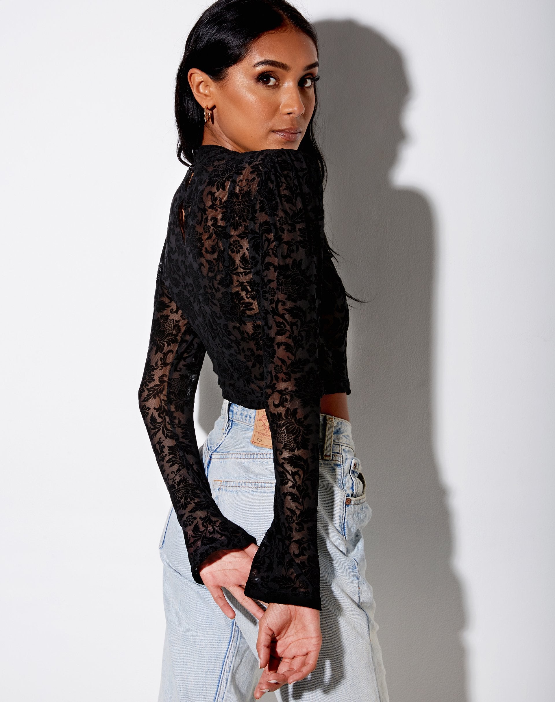 Image de Gracy Crop Top in Brocade Rose Flock Black