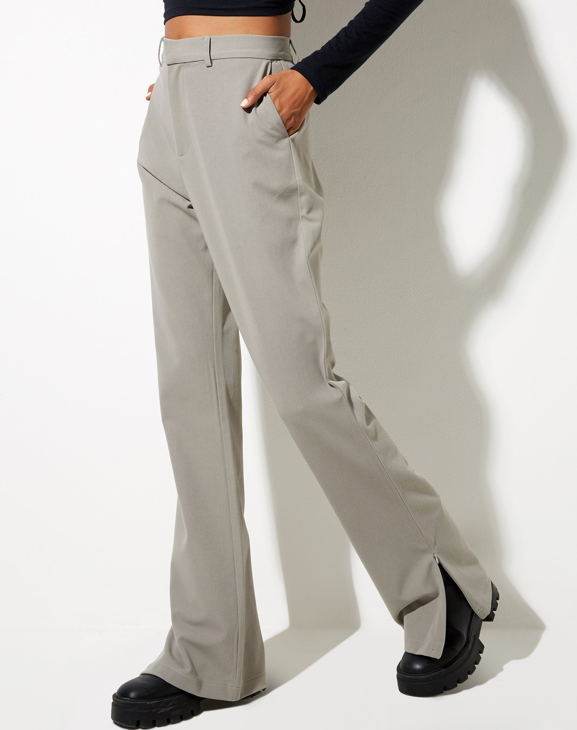Image de Grego Trouser in Green Beige