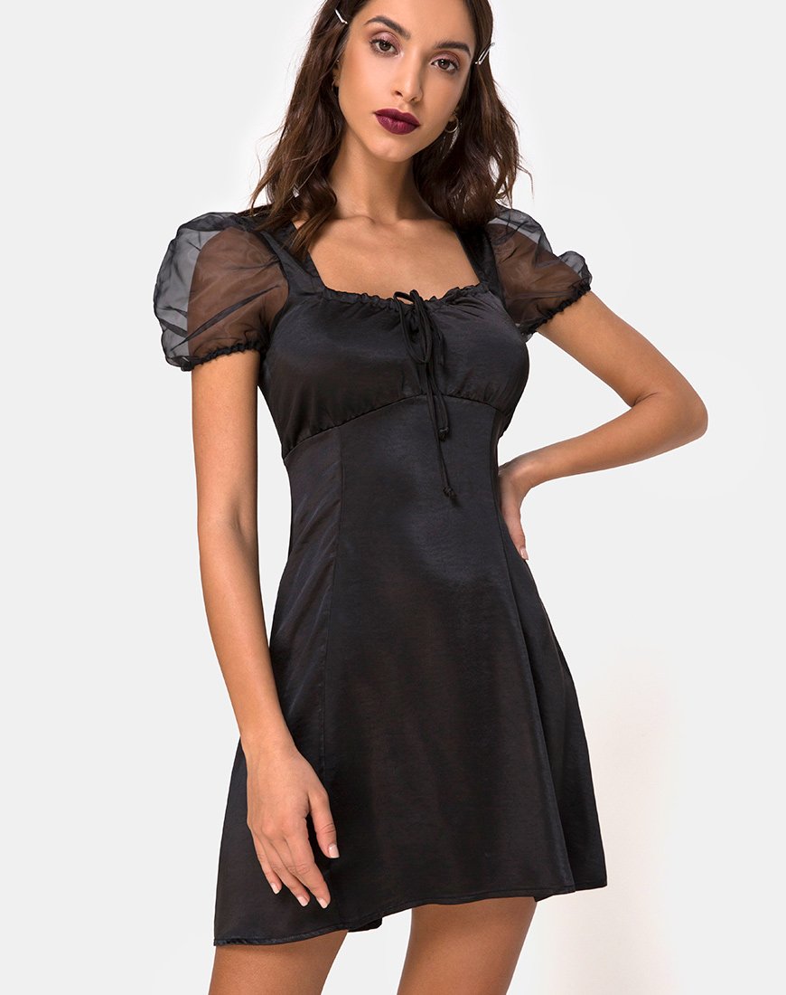 Image de la robe Guenelle en satin noir