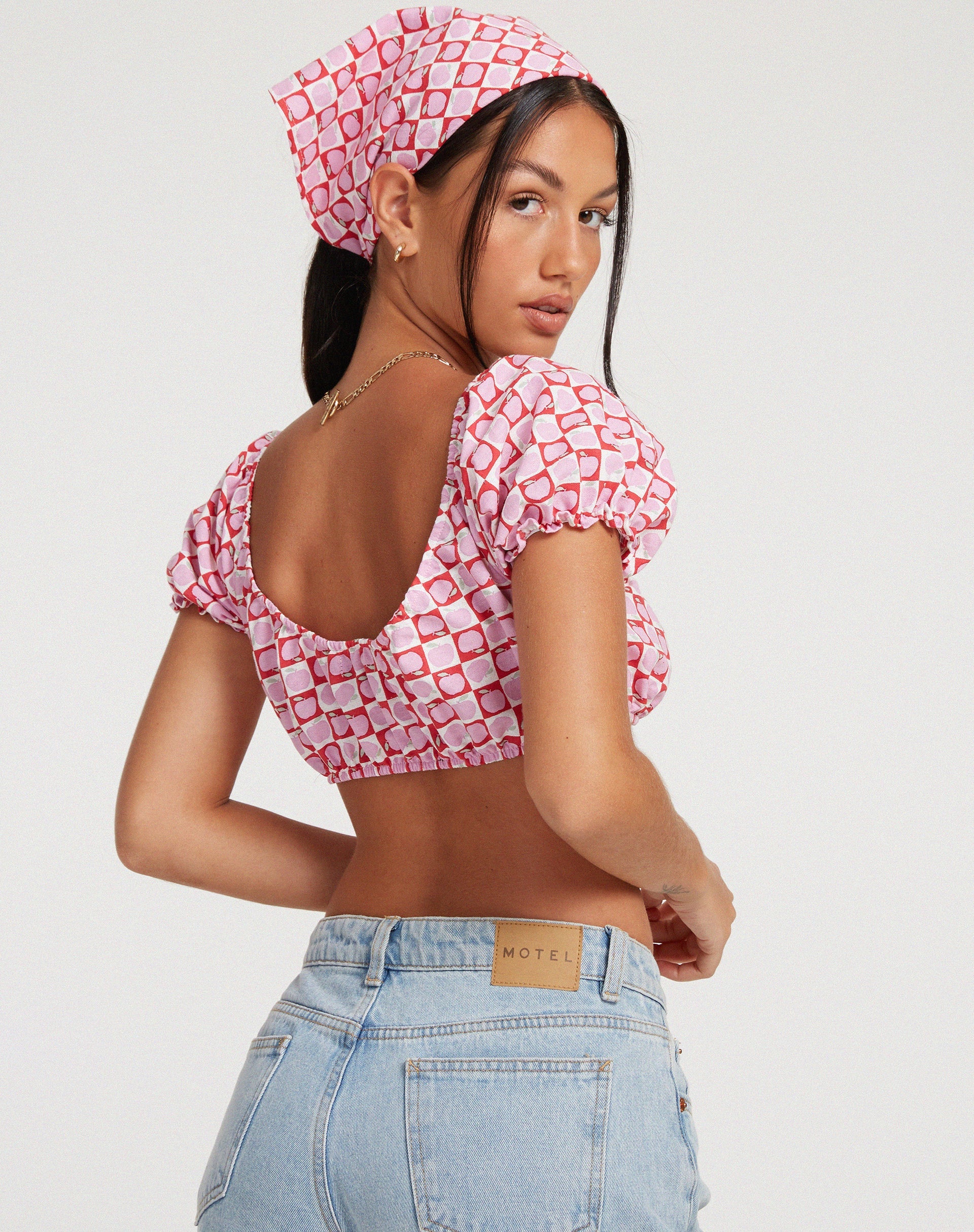 Image de Haenji Crop Top in Apple Check Blush Red