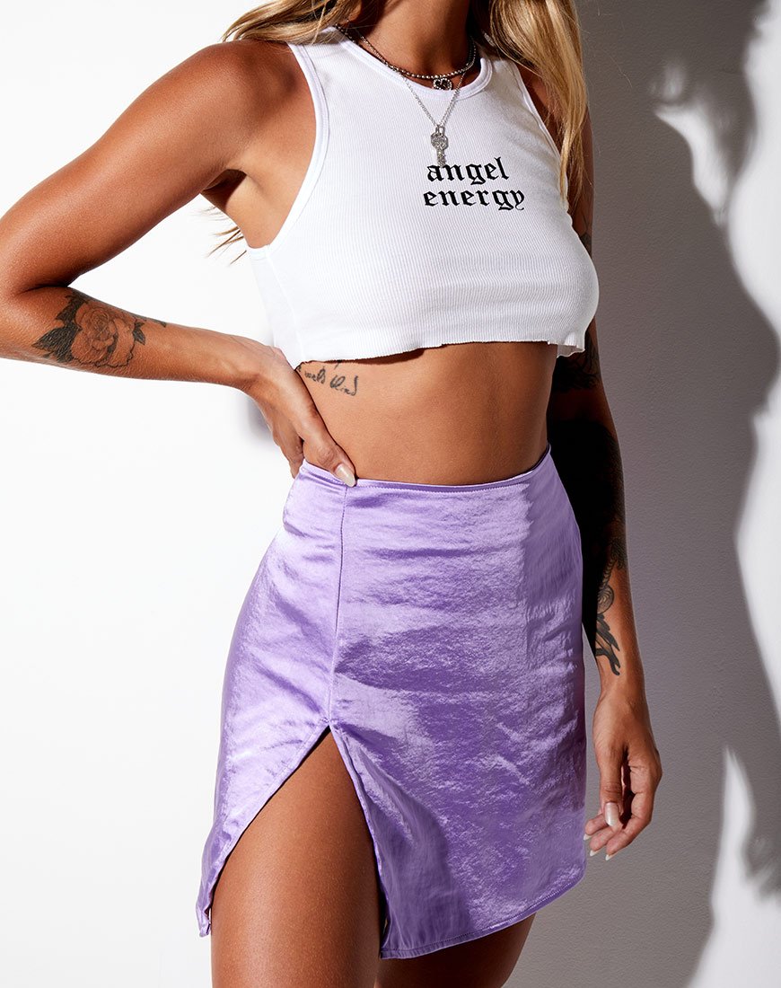 Image de la mini-jupe Shenka en satin lilas