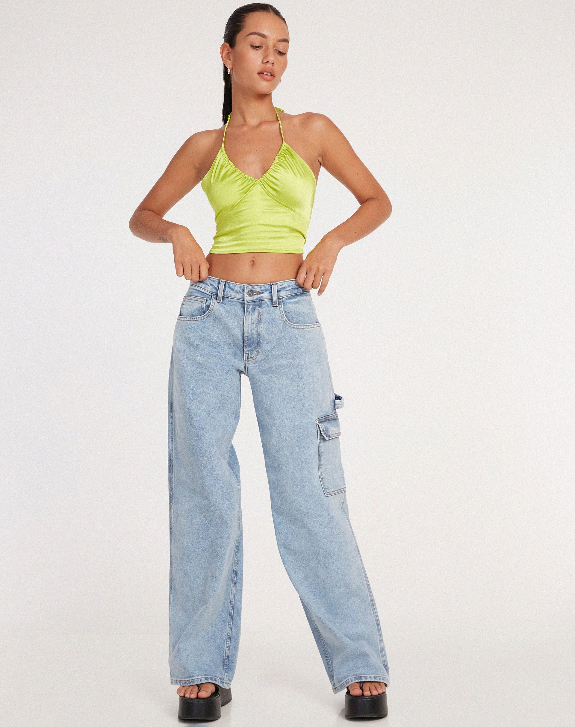 image de Haltri Crop Top in Satin Lime Green