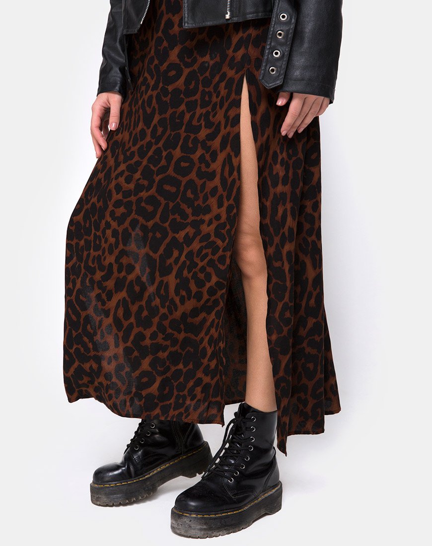 Image de Hime Maxi Dress in Oversize Jaguar Brown