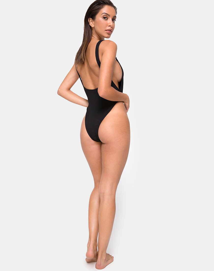 Image de Hooked Swimsuit en noir