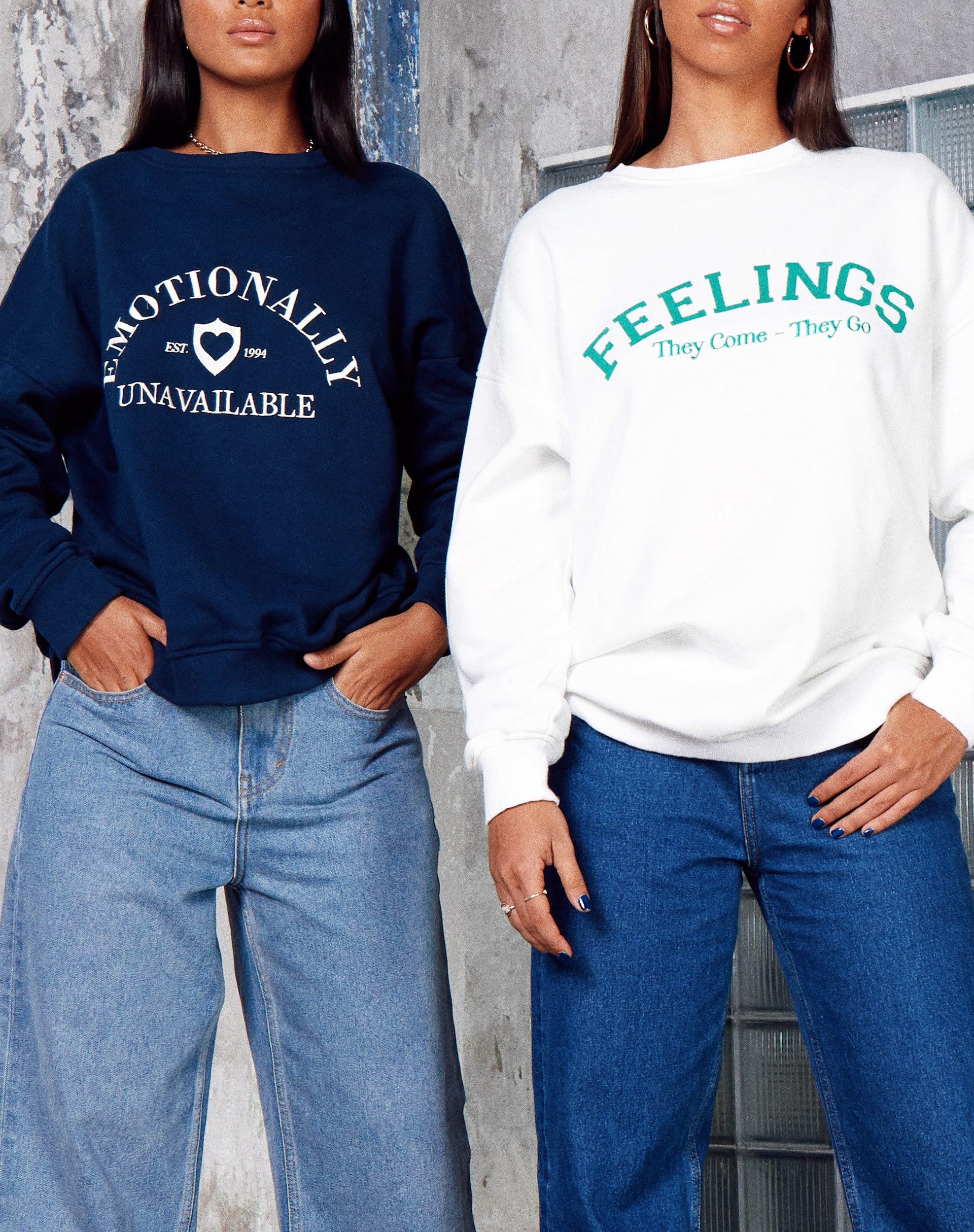 Image de Ted Sweatshirt in Navy Emotionally Unavailable