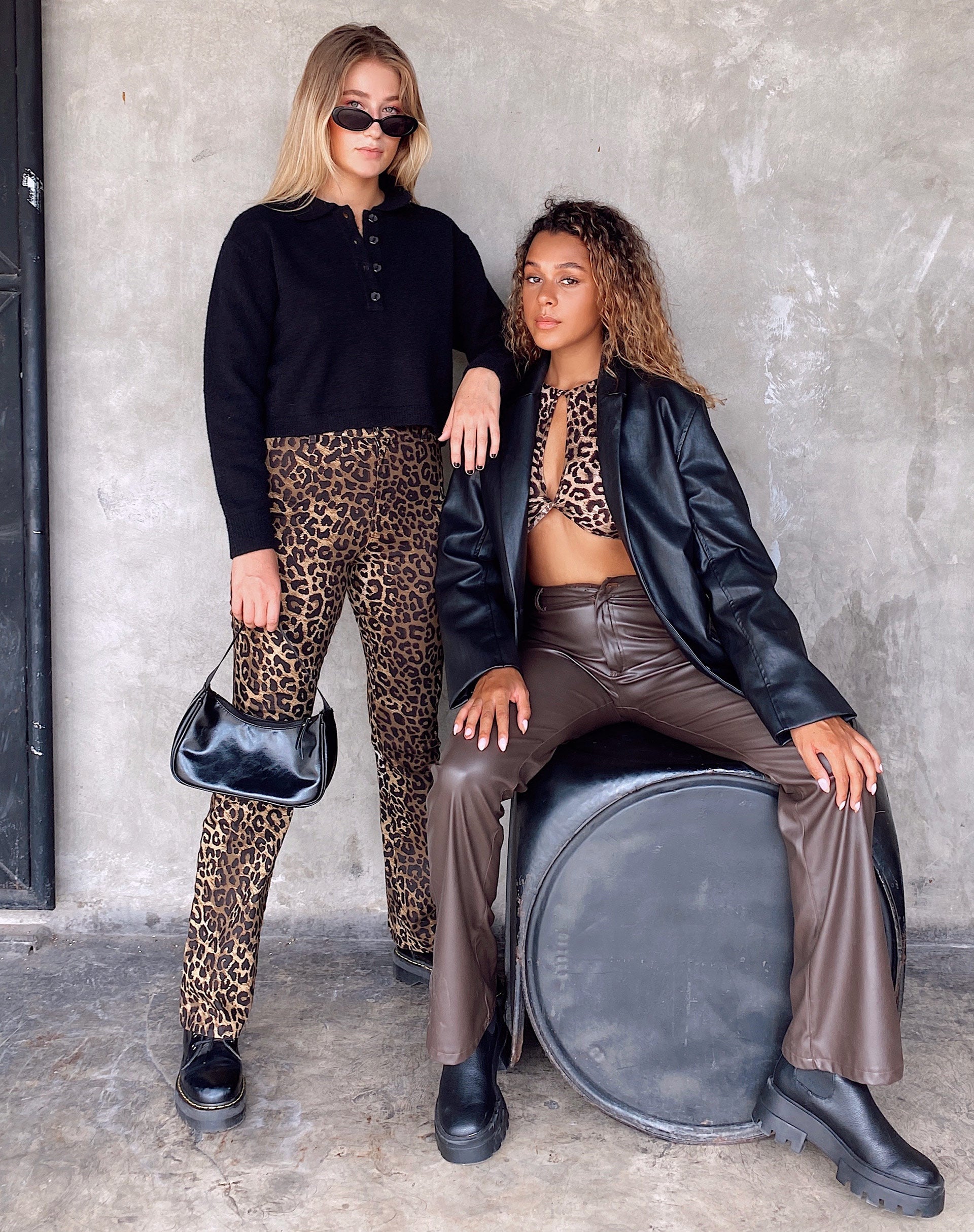 Image de Zoven Flare Trouser in Night Leopard Brown