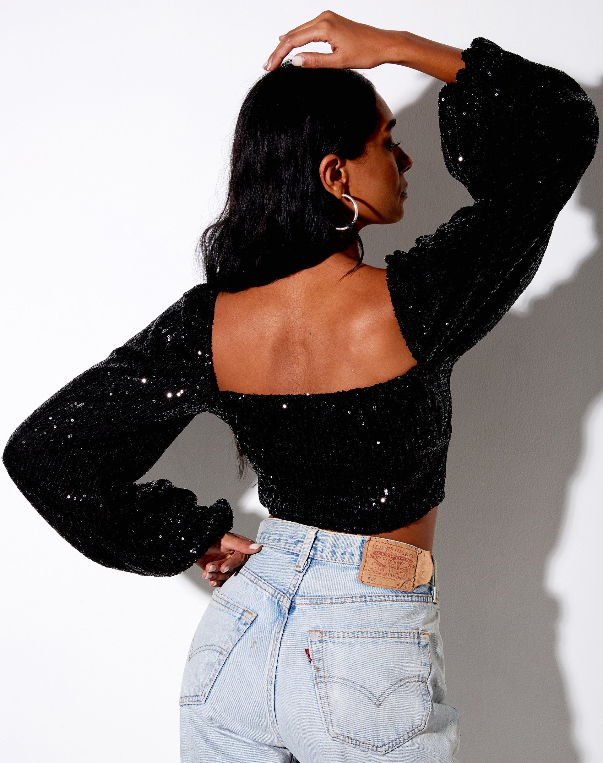 Image de Irene Crop Top in Drape Sequin Black