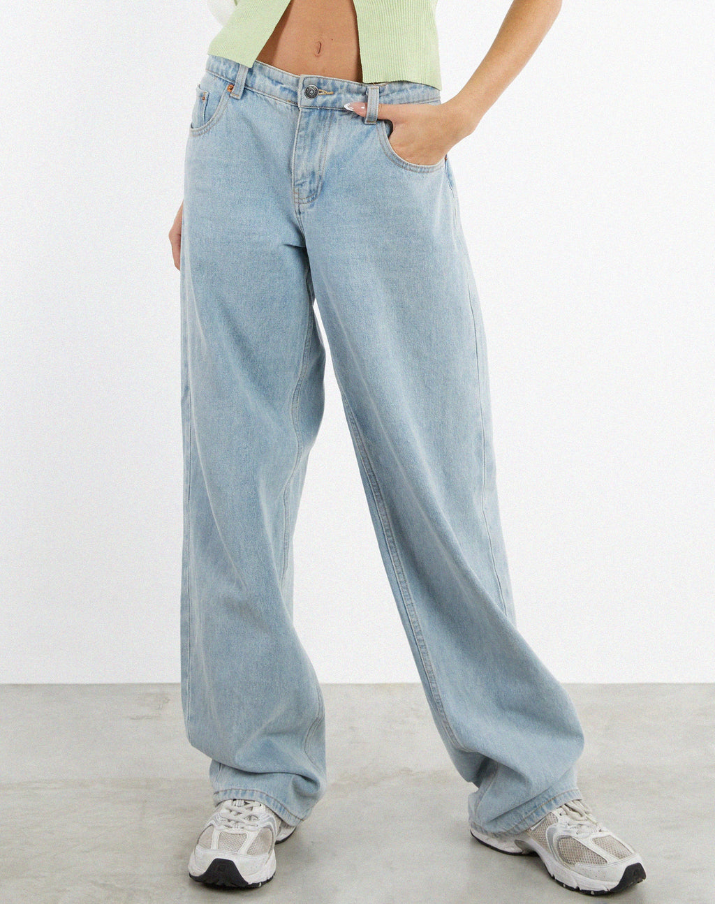 Jean parallèle à taille basse, délavé extra clair bleu