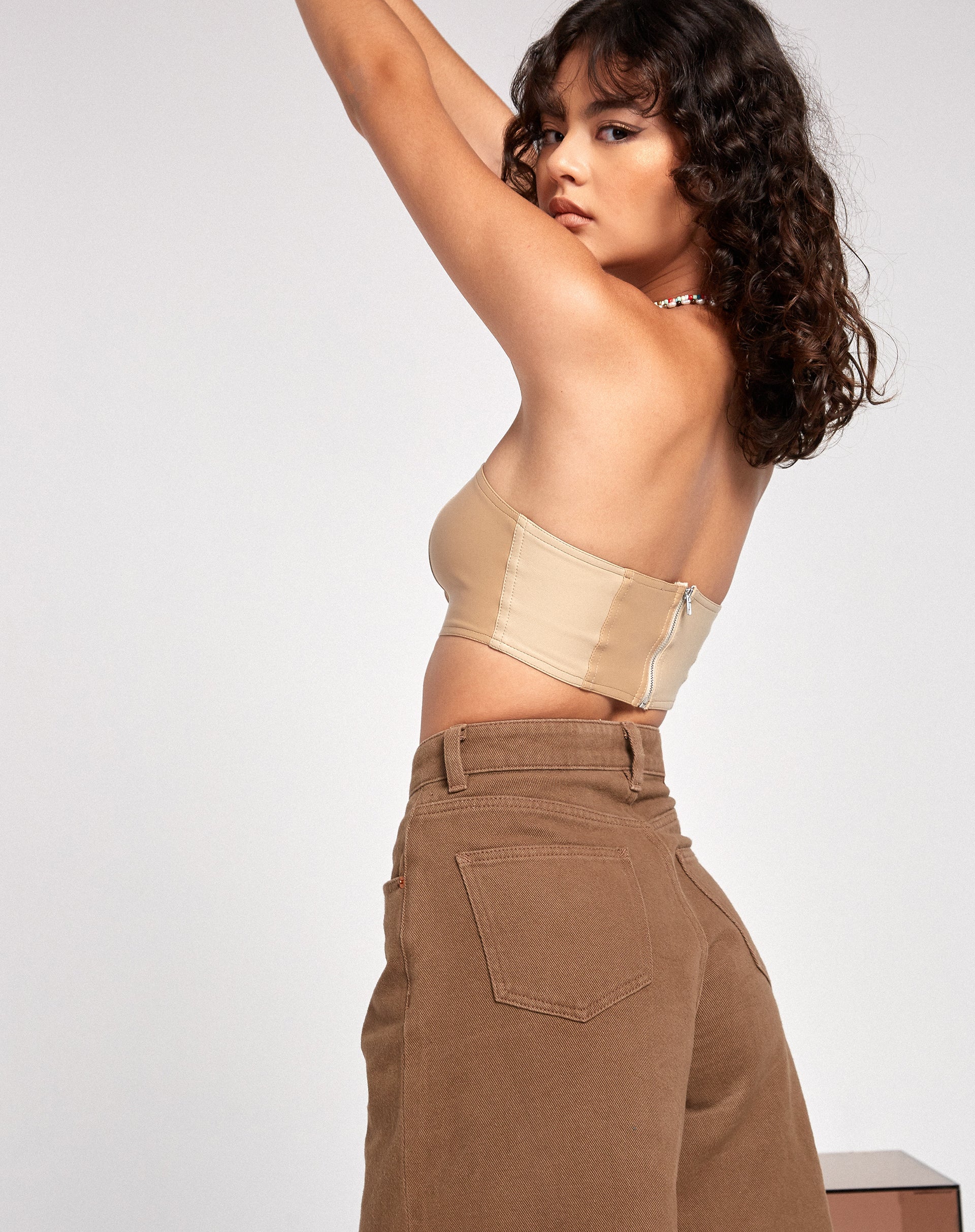 Image de Jola Crop Top en PU Tan Cream