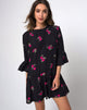 Image de la robe Kamryn en rose grunge