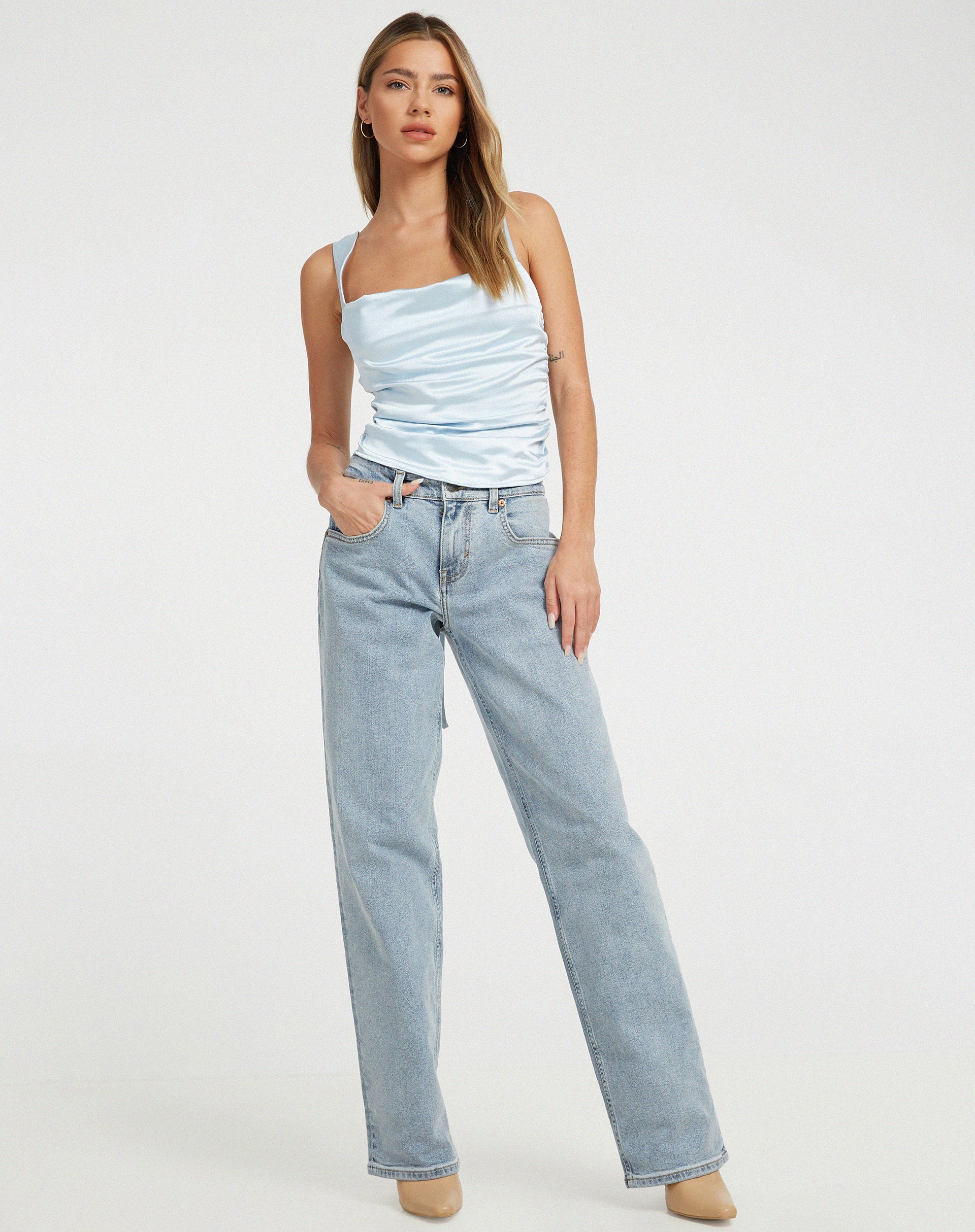 image de Kanaya Top in Satin Ice Blue
