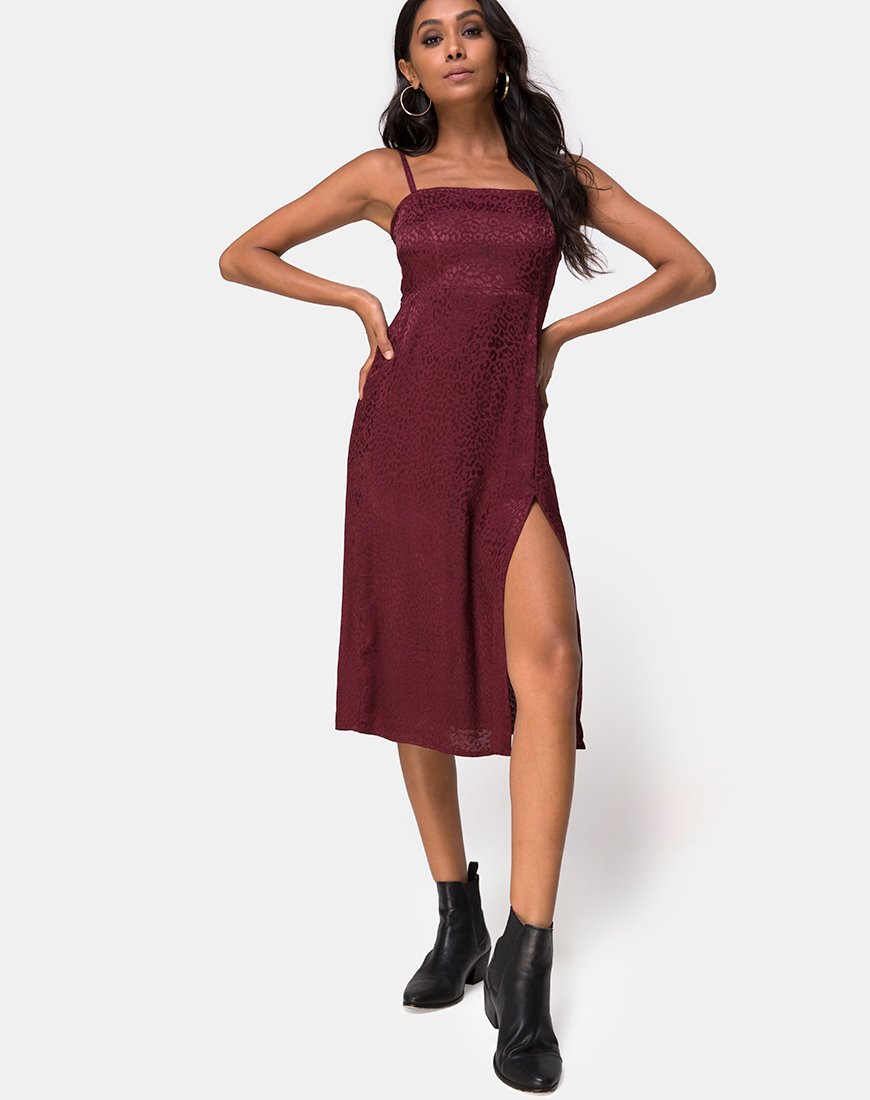 Image de Kaoya Midi Dress in Satin Cheetah Burgundy