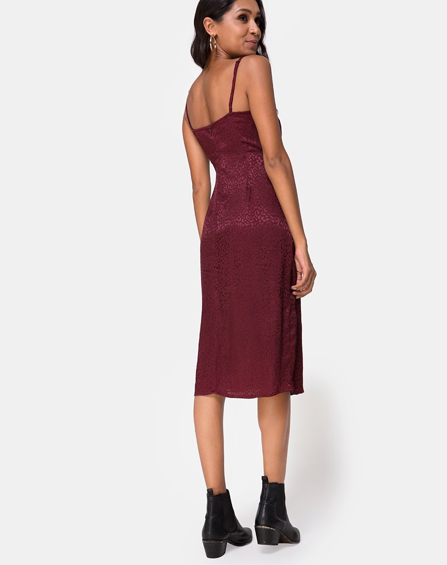 Image de Kaoya Midi Dress in Satin Cheetah Burgundy