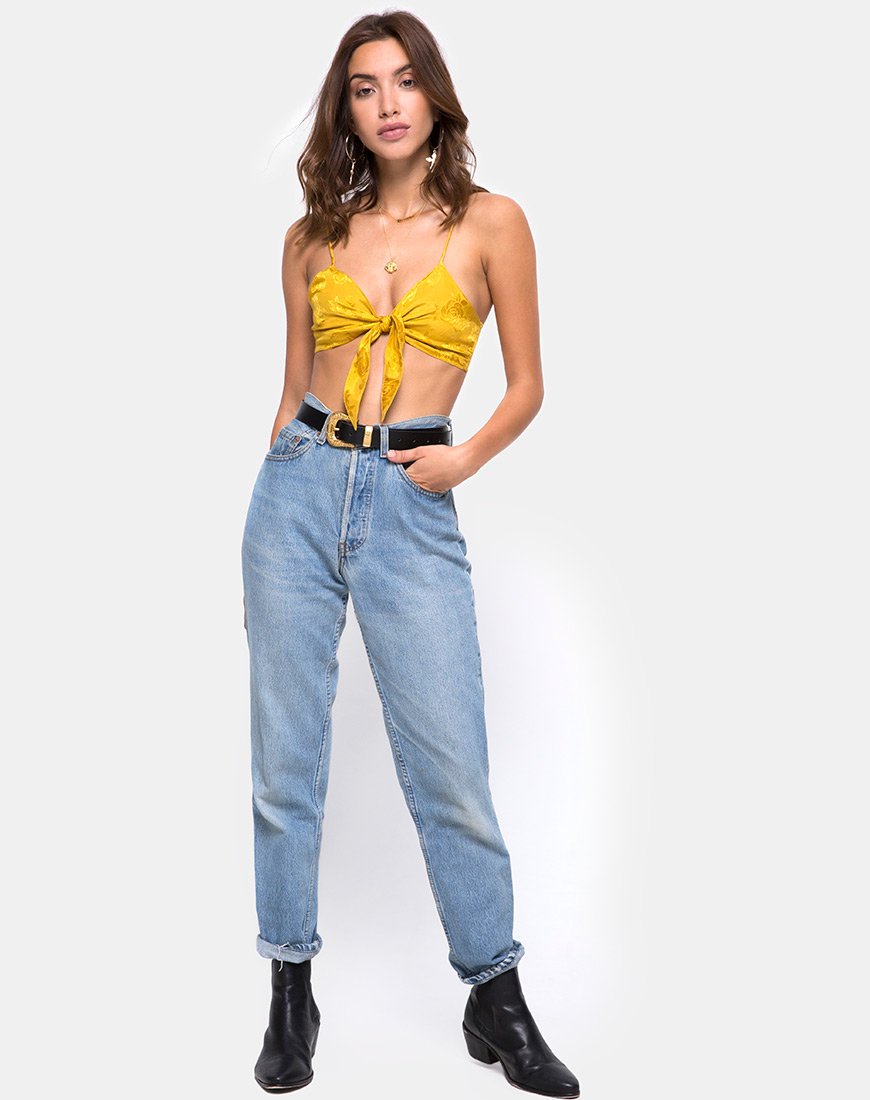 Image de la bralette Kasen en satin rose moutarde