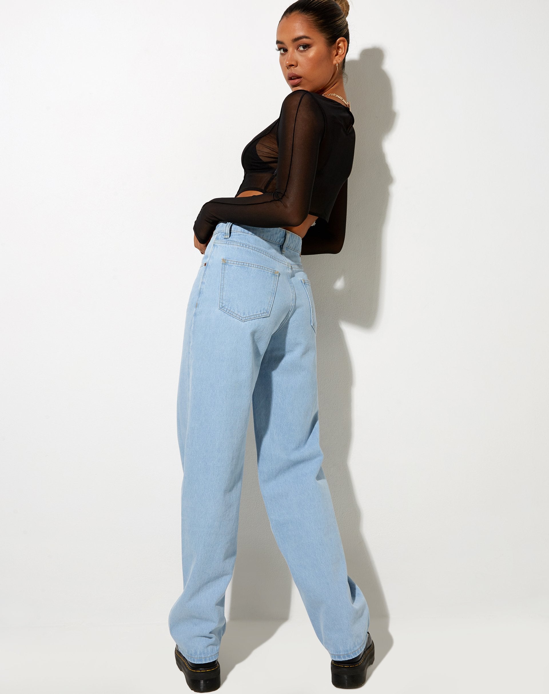 Image de Kisel Crop Top in Mesh Black
