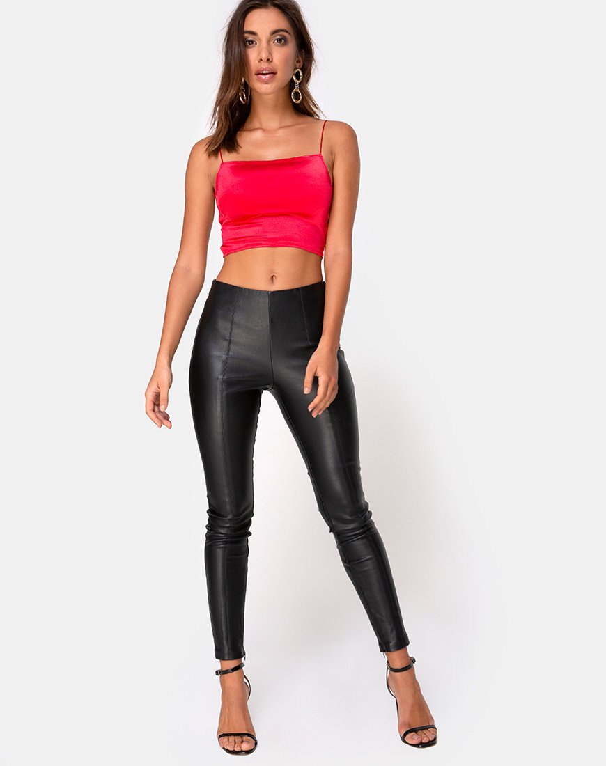 Image de Ozka Crop Top in Satin Red