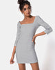 Image de la robe Laras en vichy noir ivoire