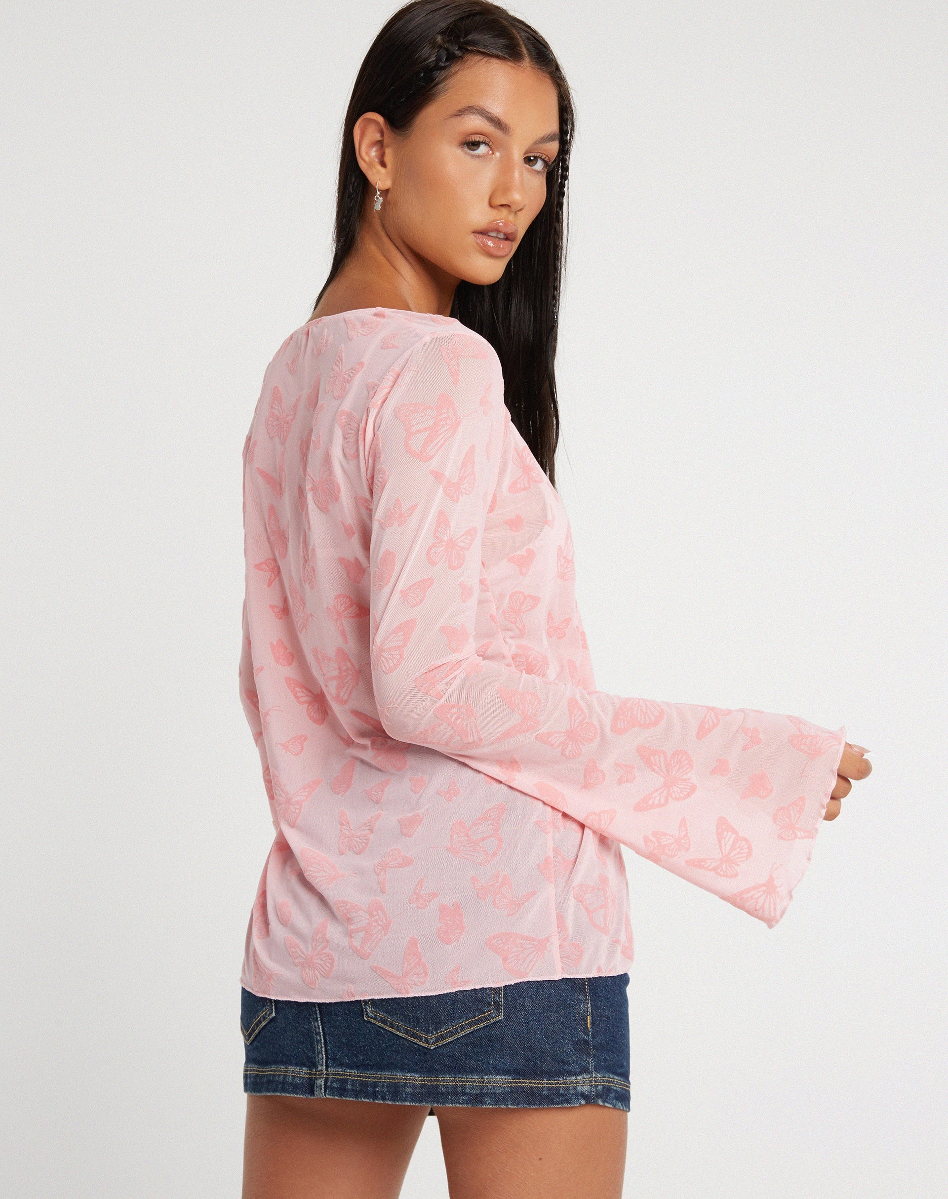 image de Leony Cardi dans Butterfly Pink Flock