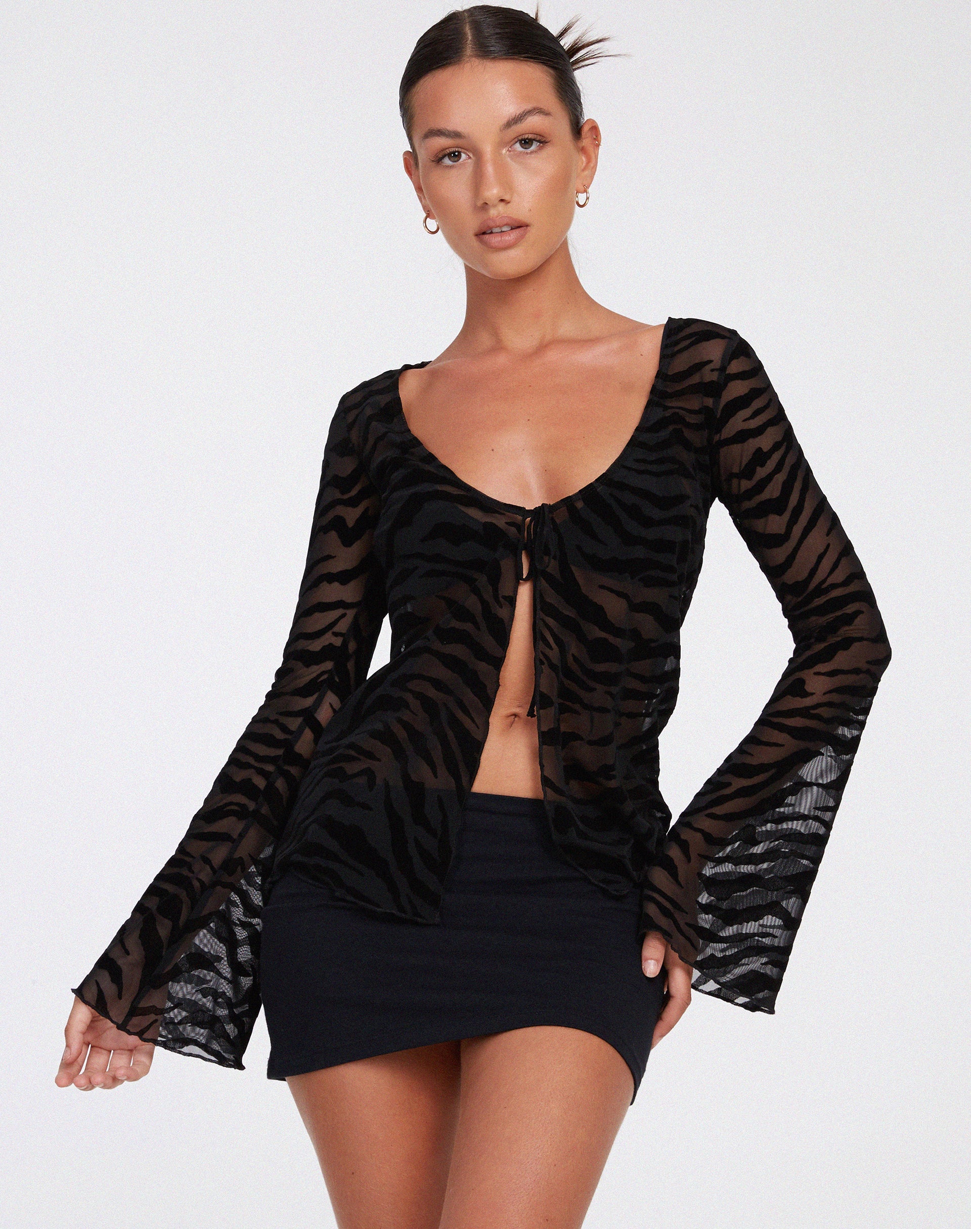 IMAGE DU CARDI DE LEONY en Zebra Flock Black