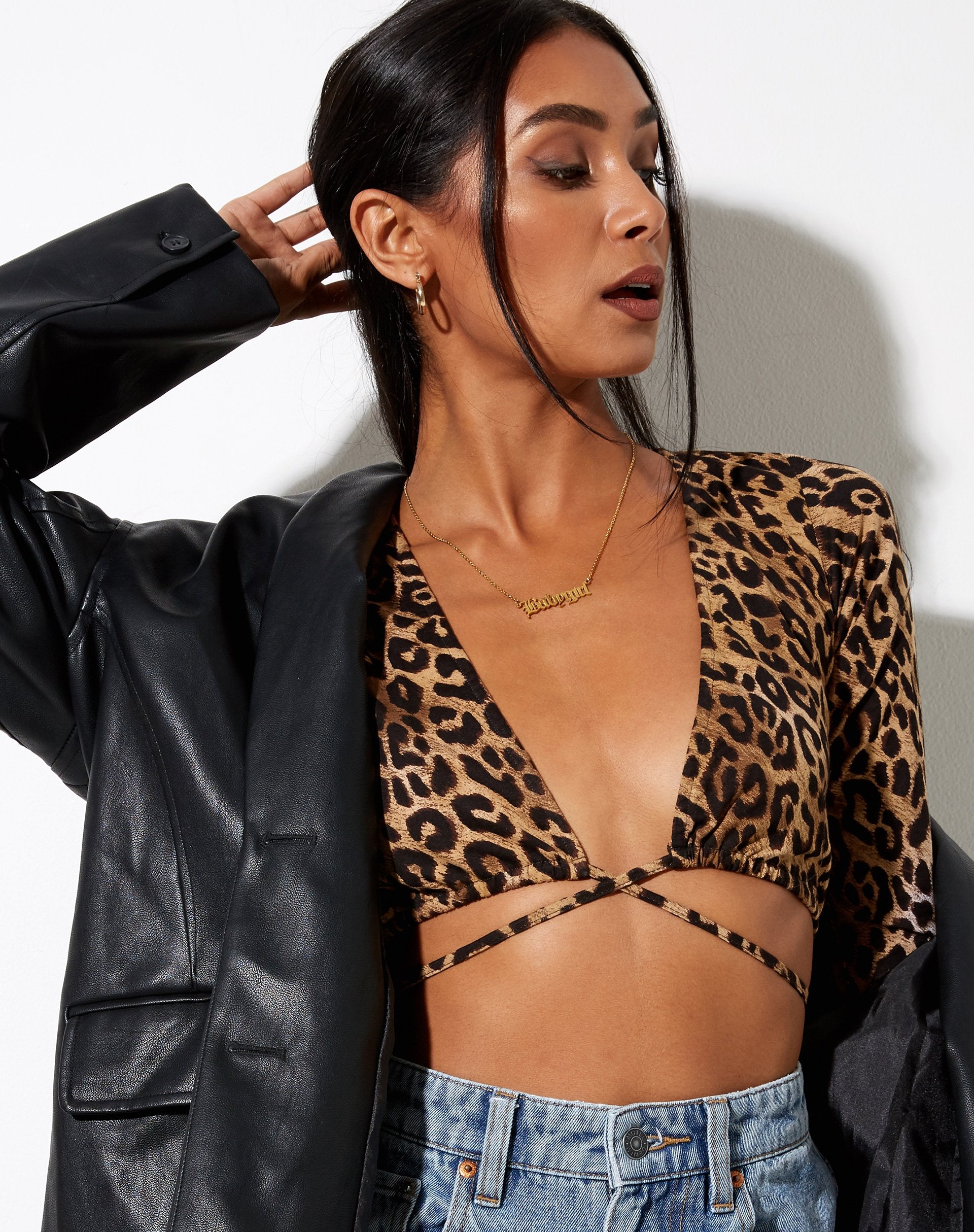 Image de Lieneva Crop Top in Night Leopard Brown