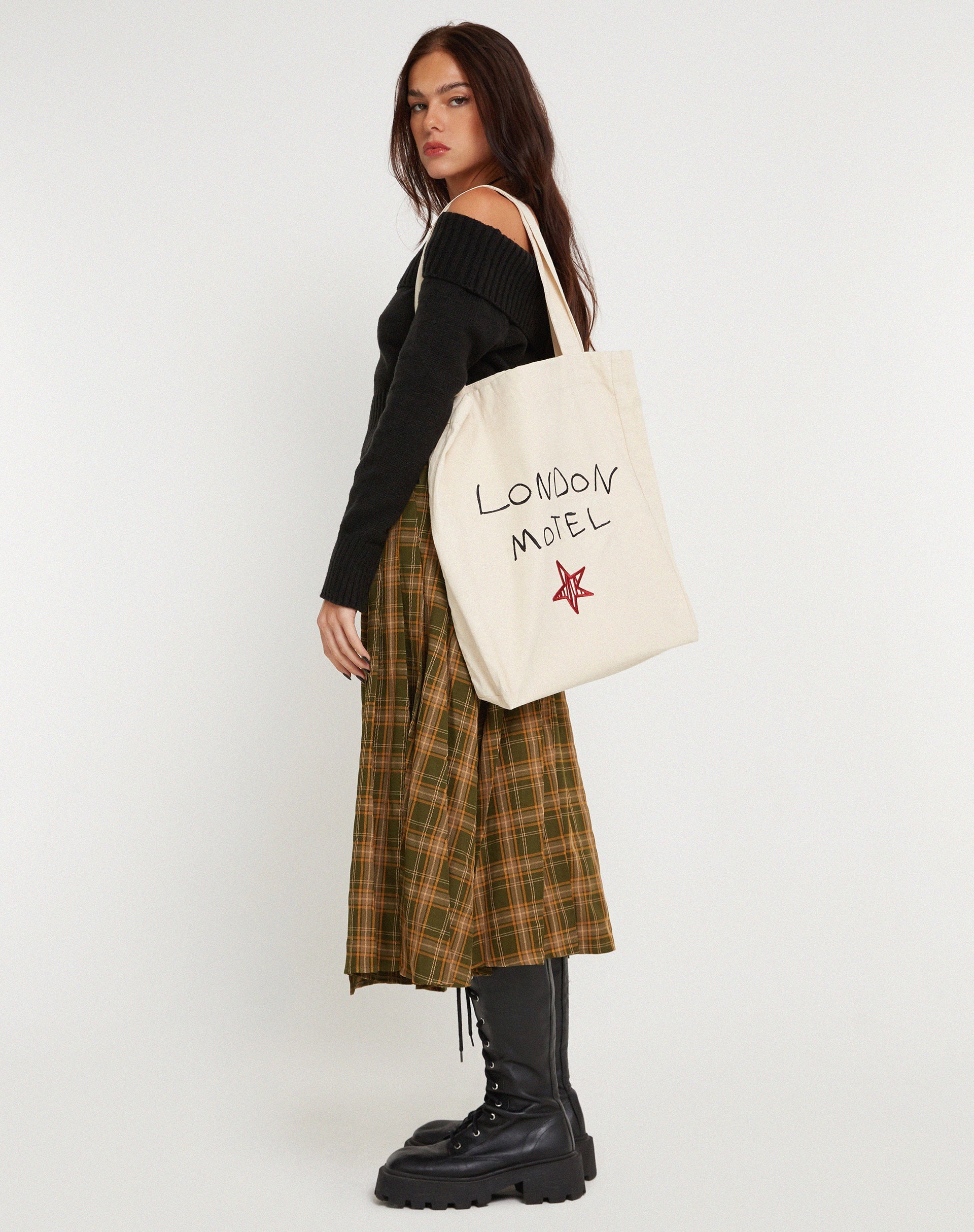 image de London Tote Bag Ecru London Motel Embro