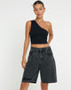IMAGE DU SHORT LONG EN DENIM NOIR DÉLAVÉ
