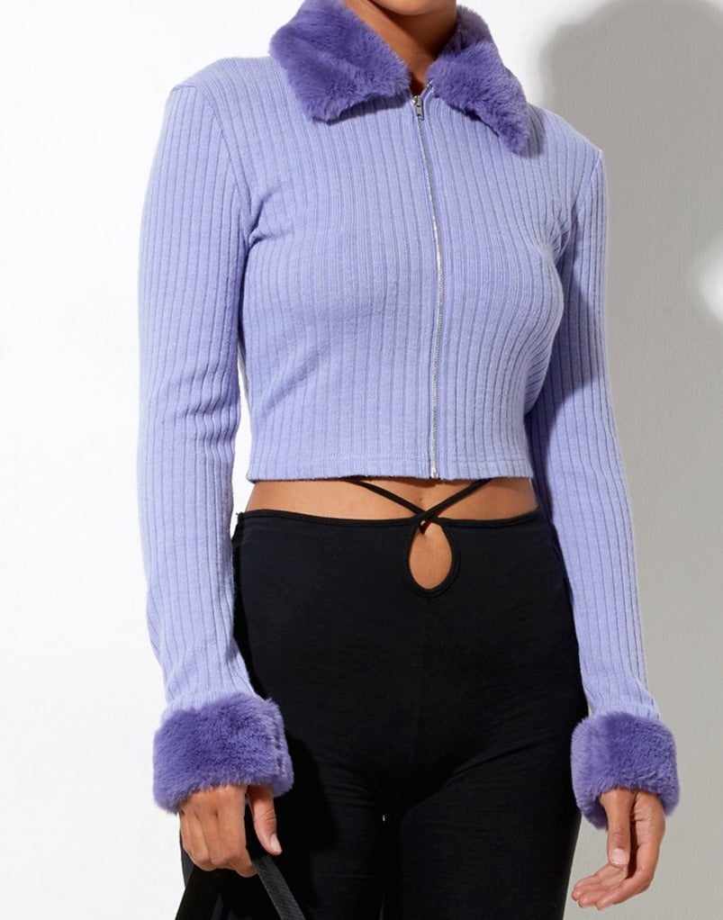 Image de Loria Cardi en lilas