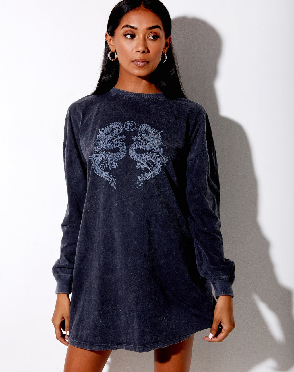 Sweatshirt Lotsun en Black Wash Twin Dragon