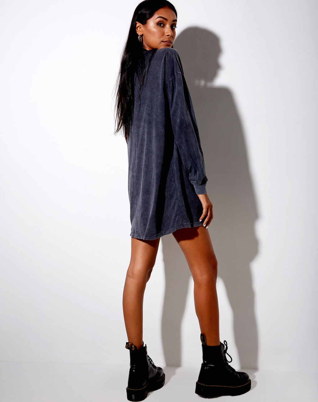 Sweatshirt Lotsun en Black Wash Twin Dragon
