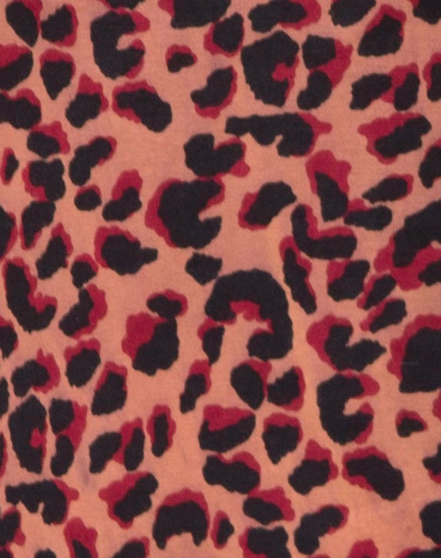 Image de la robe Lucine en léopard de la jungle