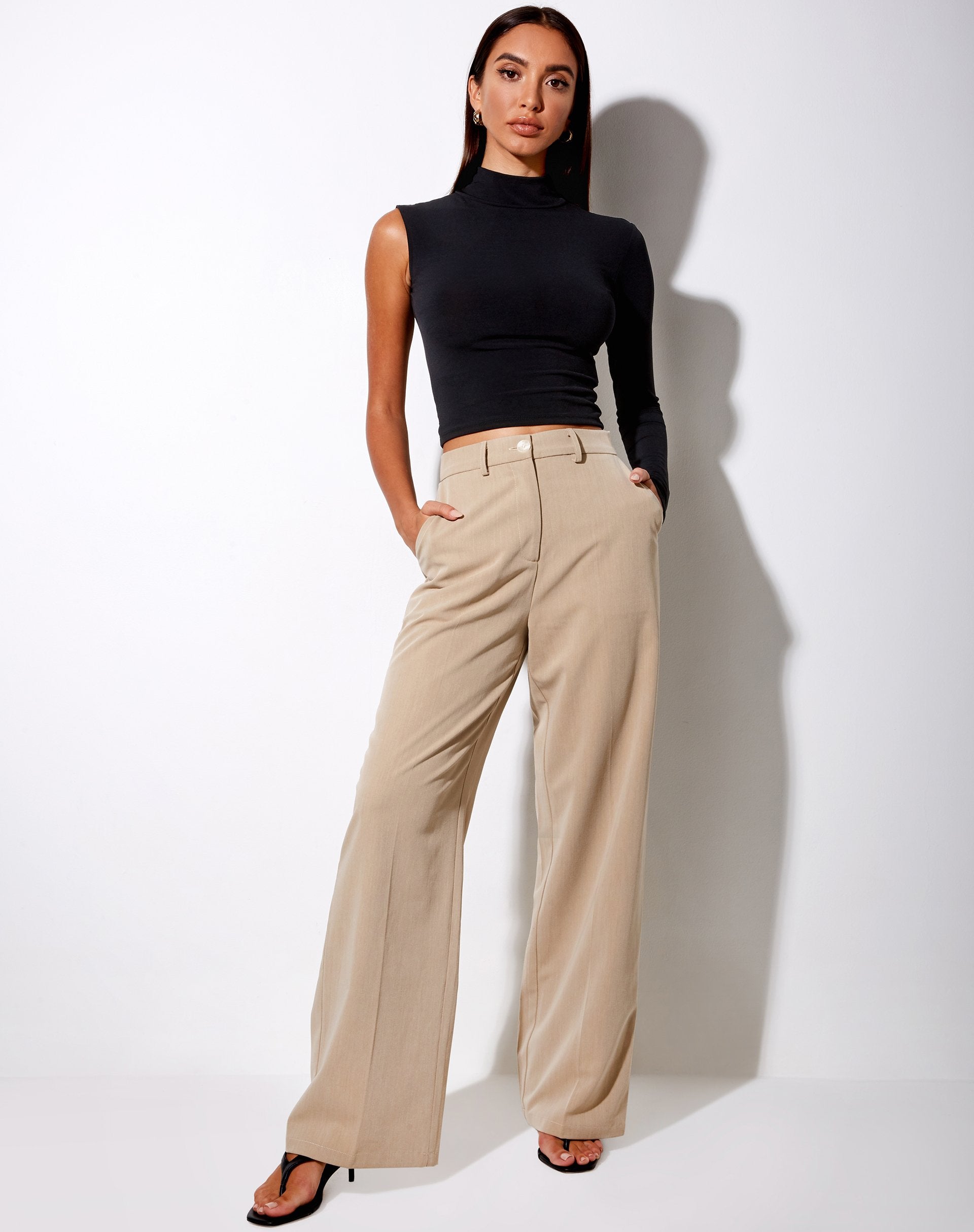 Image de Luly Crop Top in Polycrepe Black