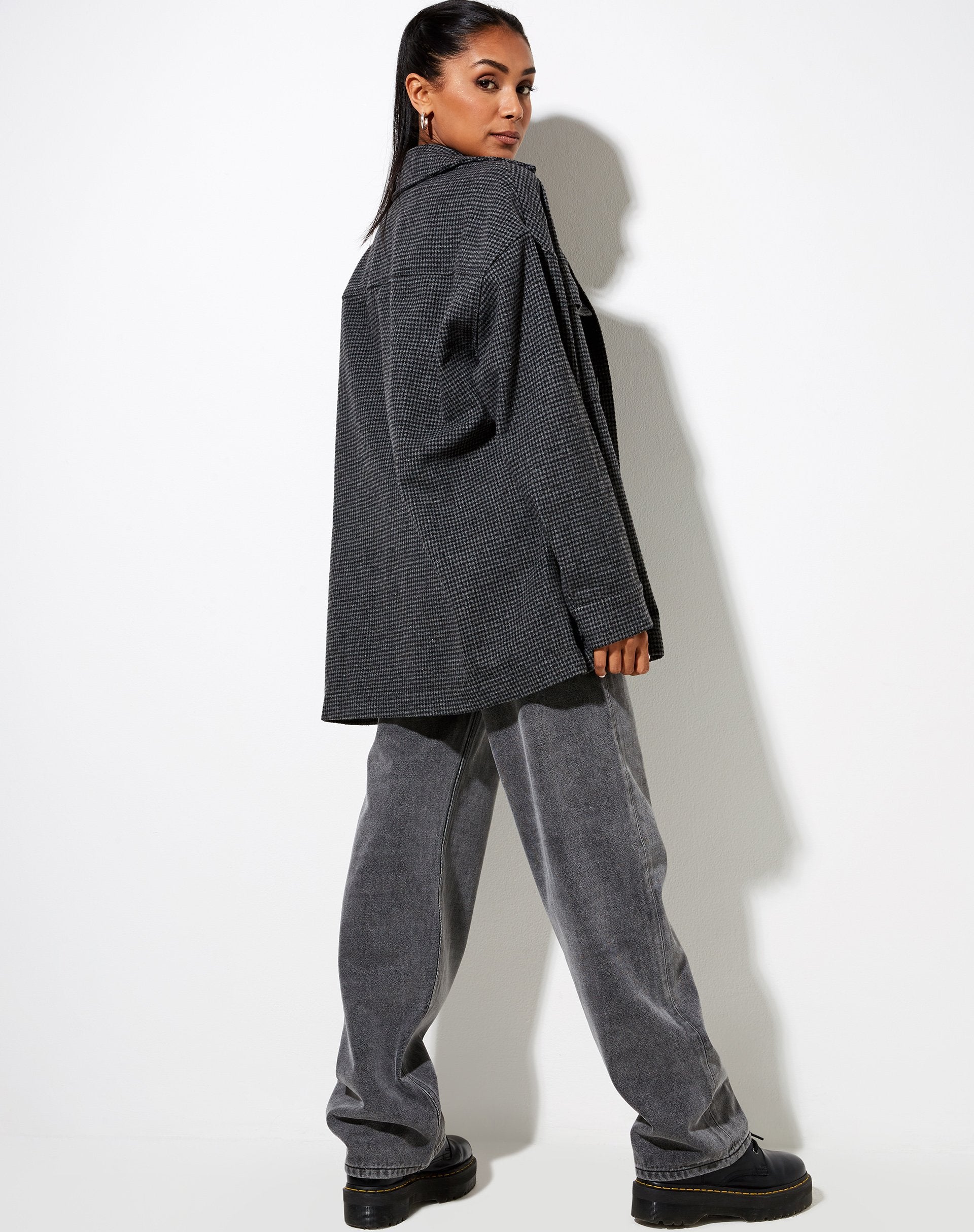 Image de la chemise Marcel en pied-de-poule noir