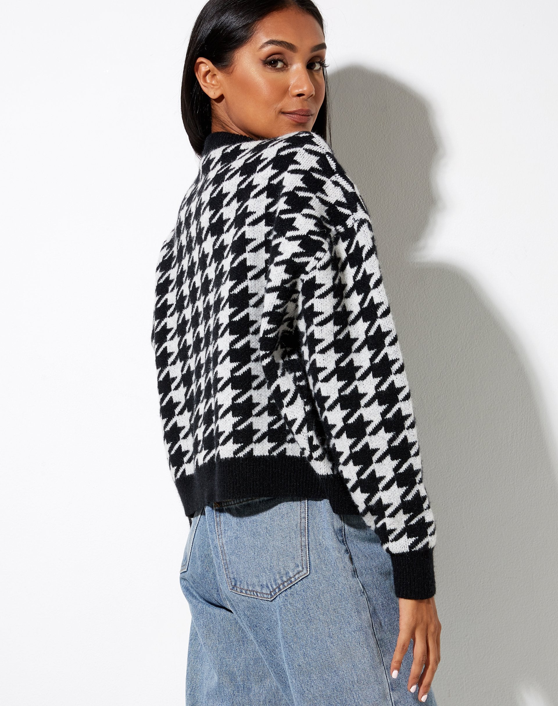 Image de Margo Jumper in Knit Houndstooth Black and Ivory