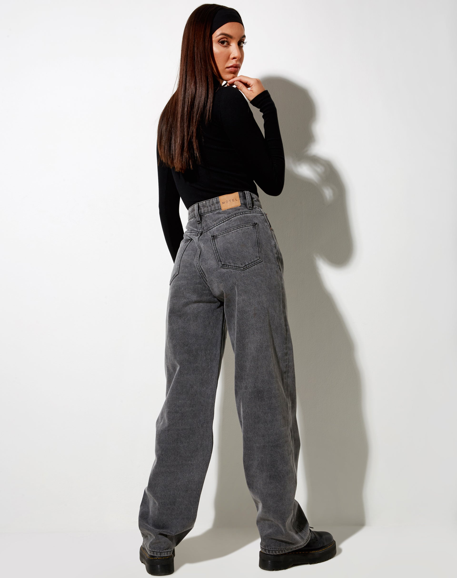 Image de Parallel Jeans en Smoke Grey