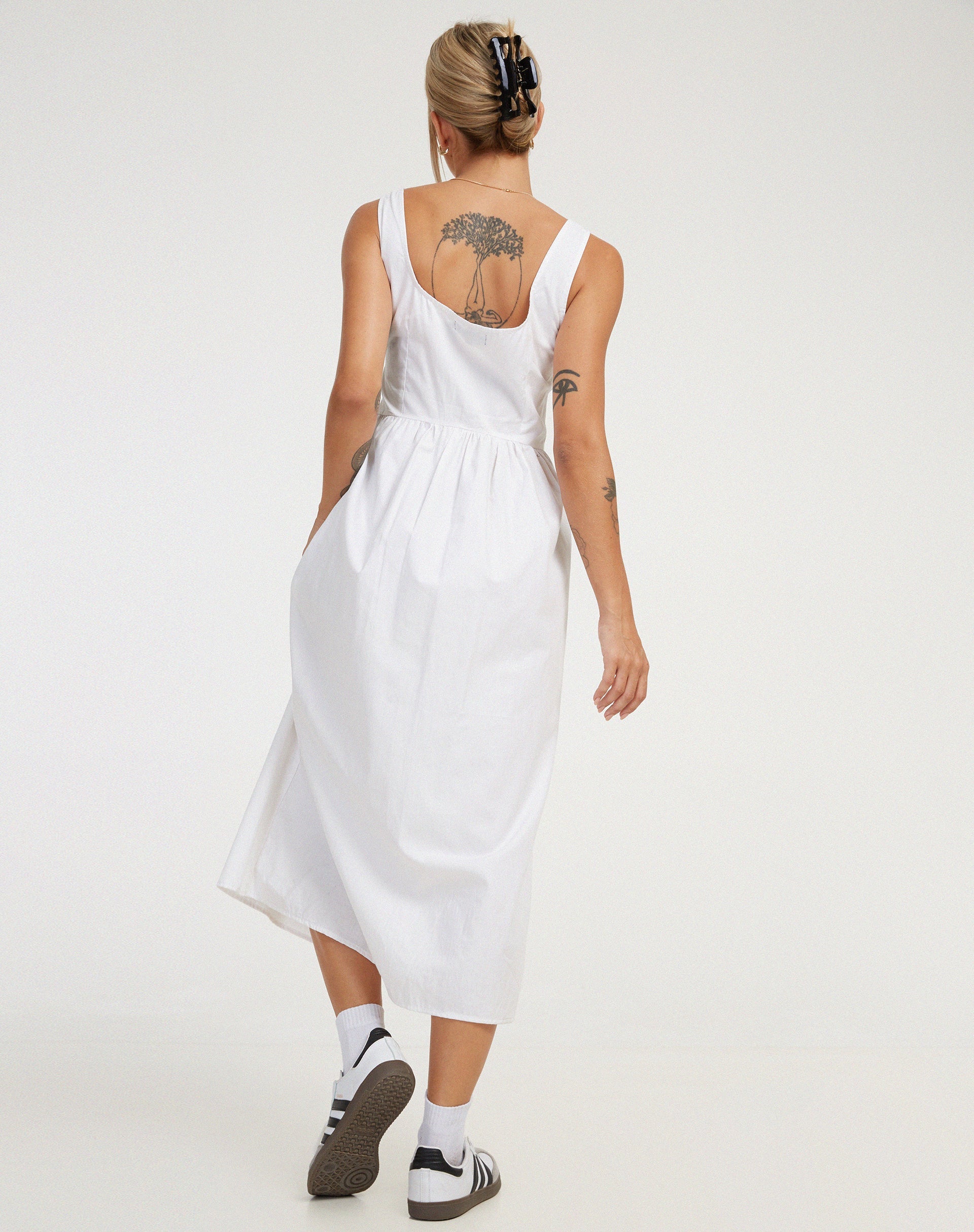 image de Melrose Maxi Dress in White