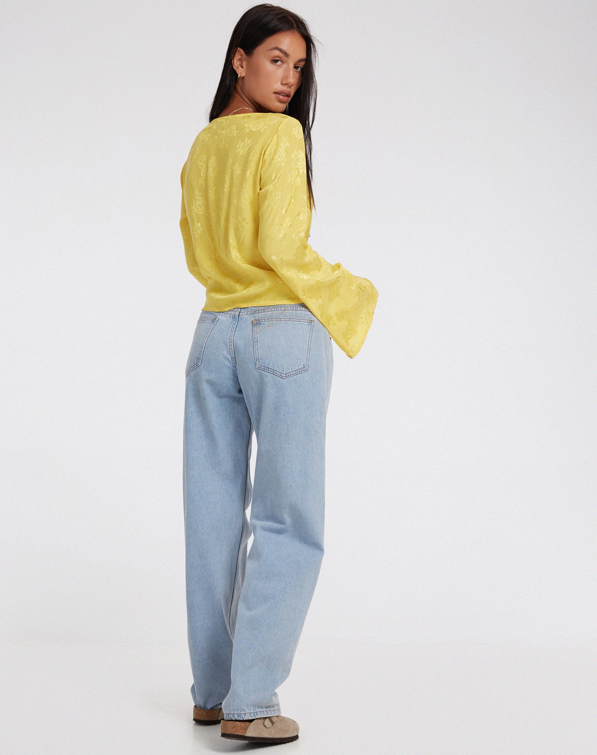 image de Merida Top in Satin Rose Sunshine Yellow