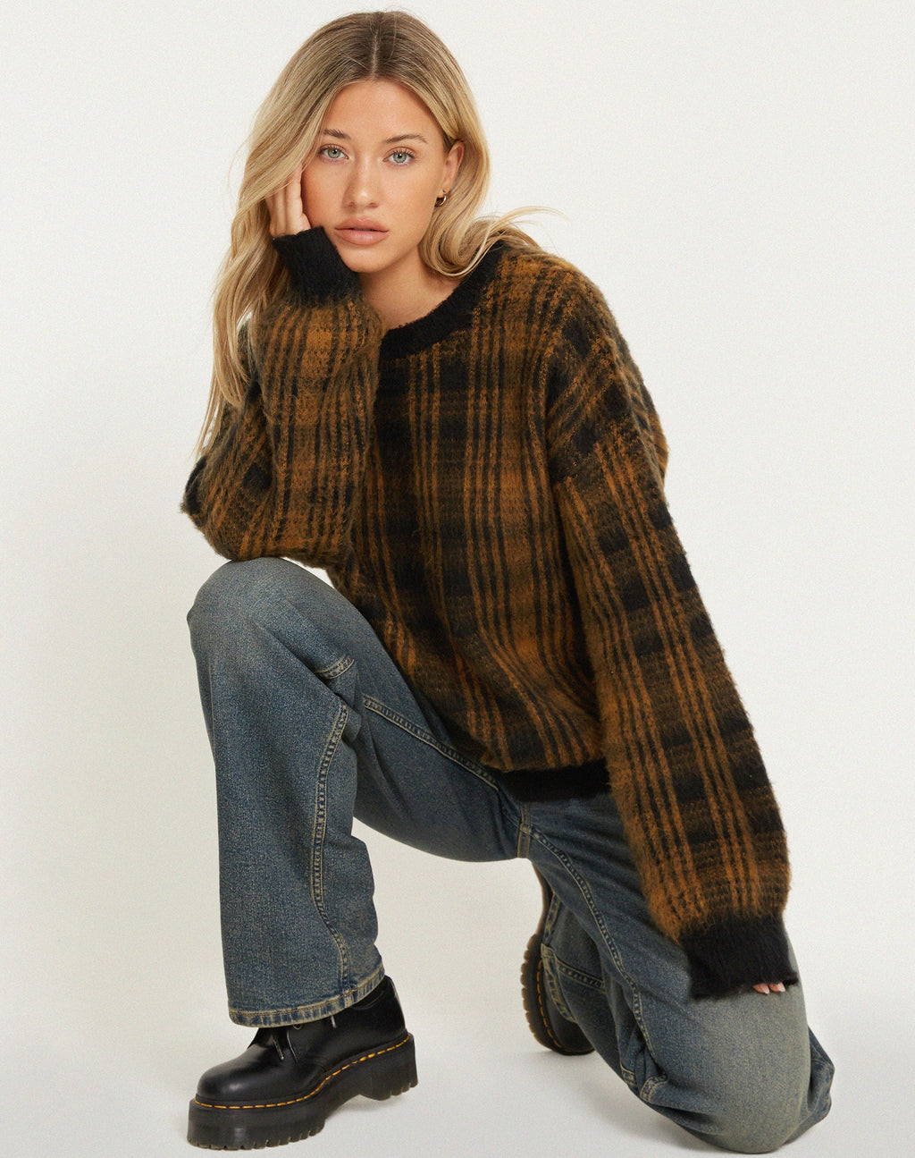 Pull en maille Mihail, noir et marron