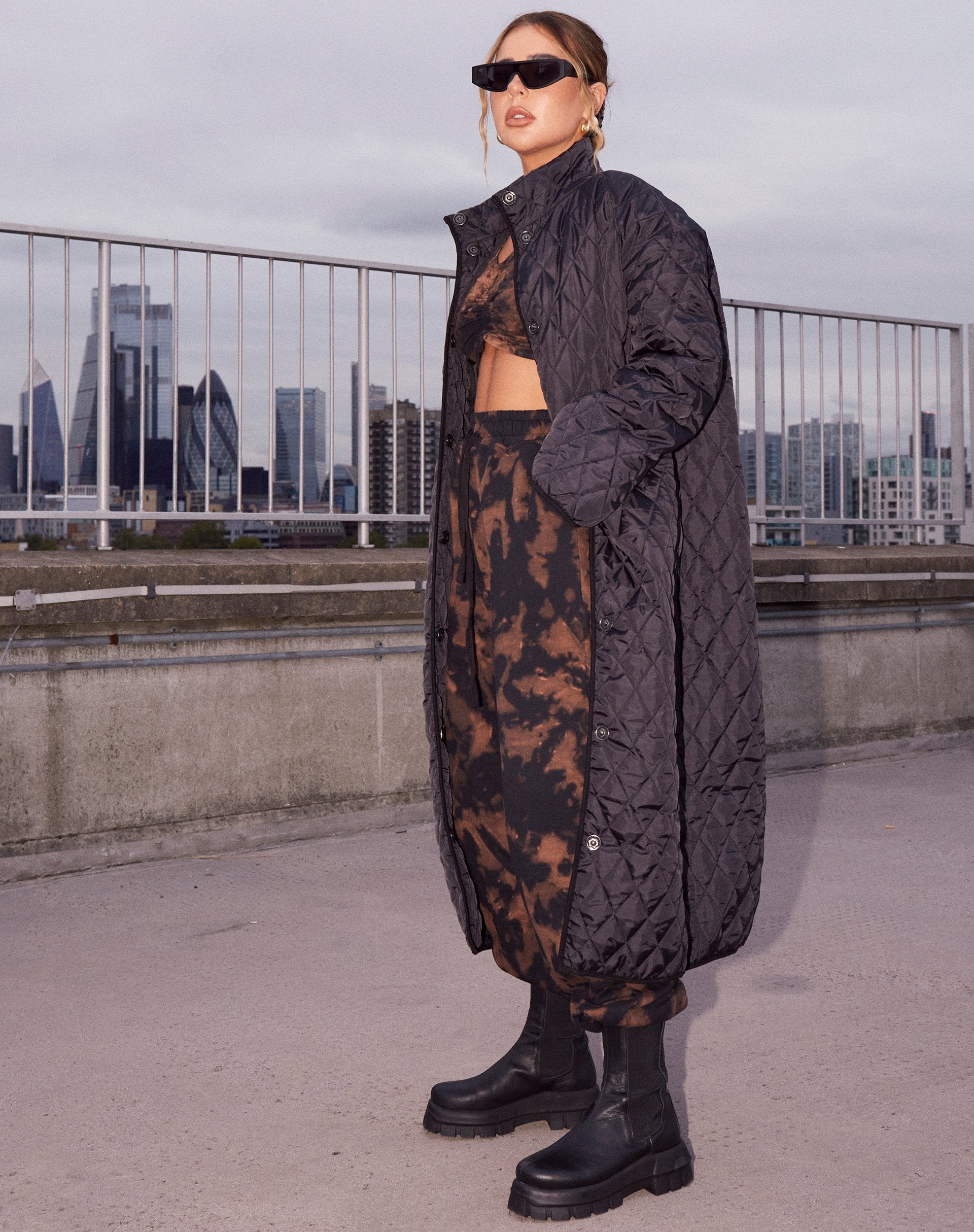 Image du manteau Zaza en noir