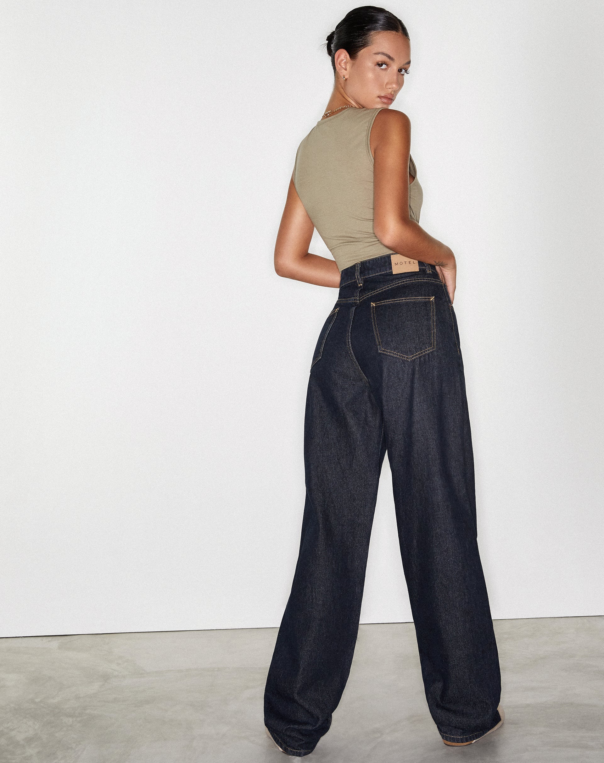 image de Parallel Jeans en Deep Indigo