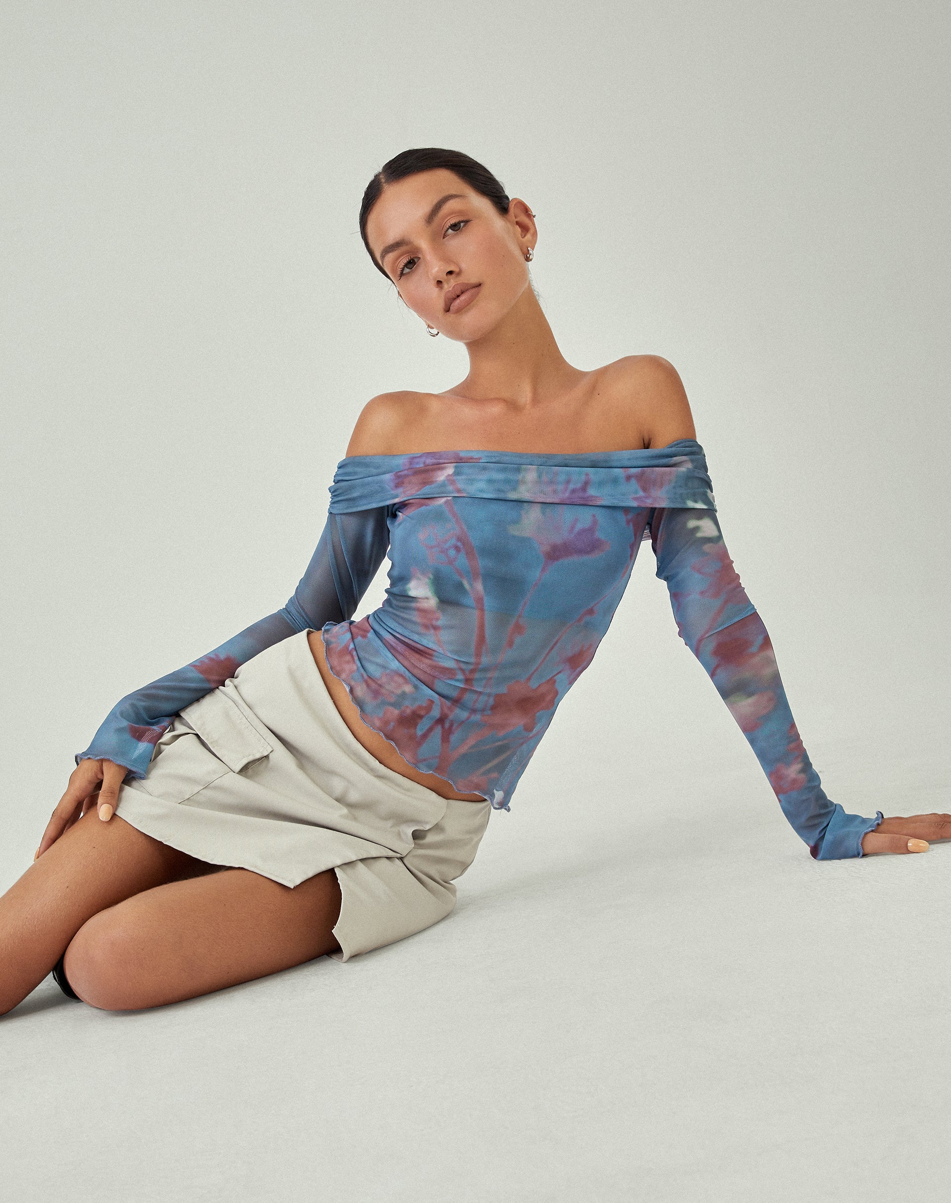 Image de MOTEL X JACQUIE Rhory Mini jupe cargo en avoine