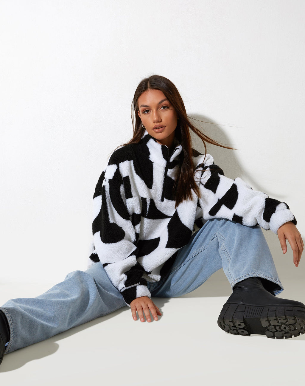 Veste Naira en Geo Black and White