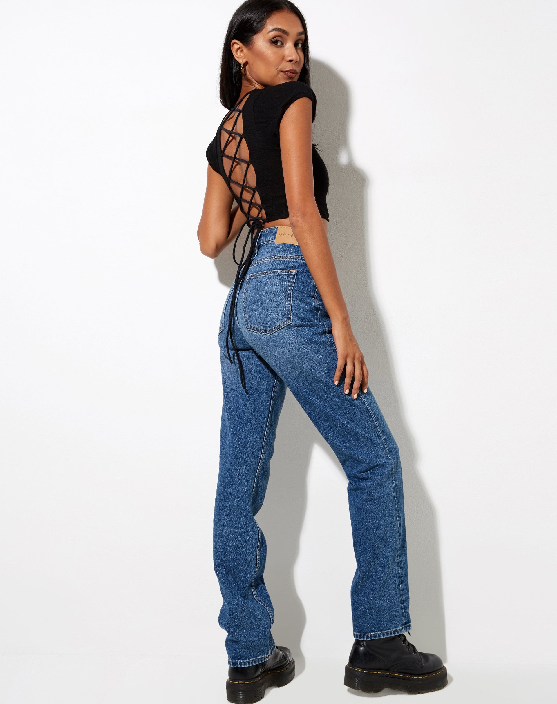 Image de Natka Crop Top in Rib Black