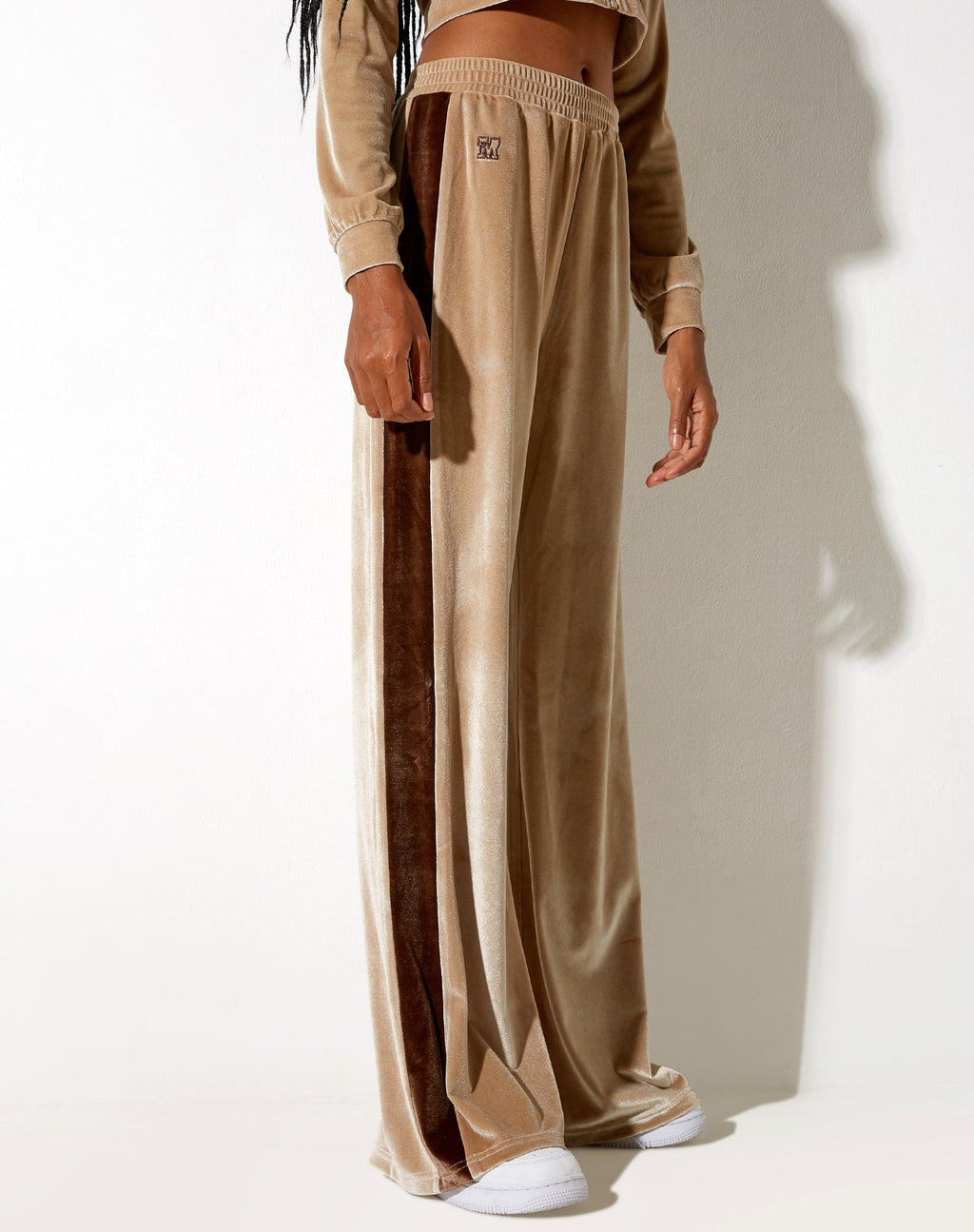 Pantalon large Bintan en velours champagne
