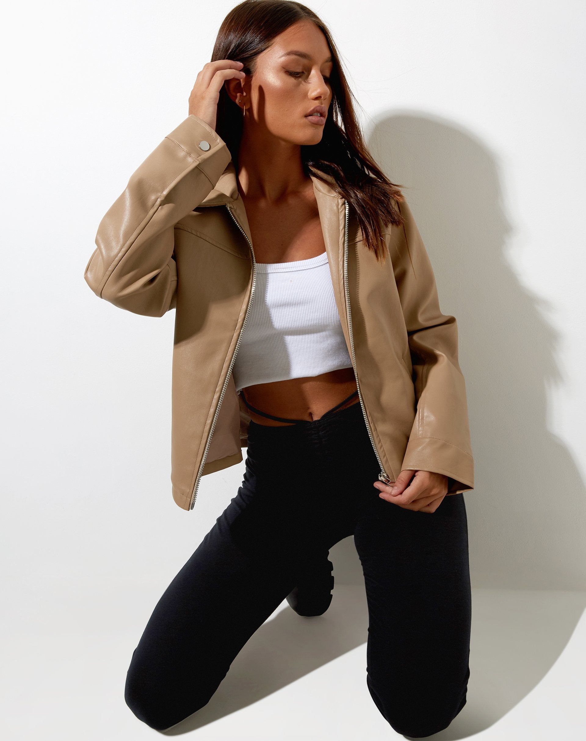 Image de la veste Nerissa en PU Light Brown
