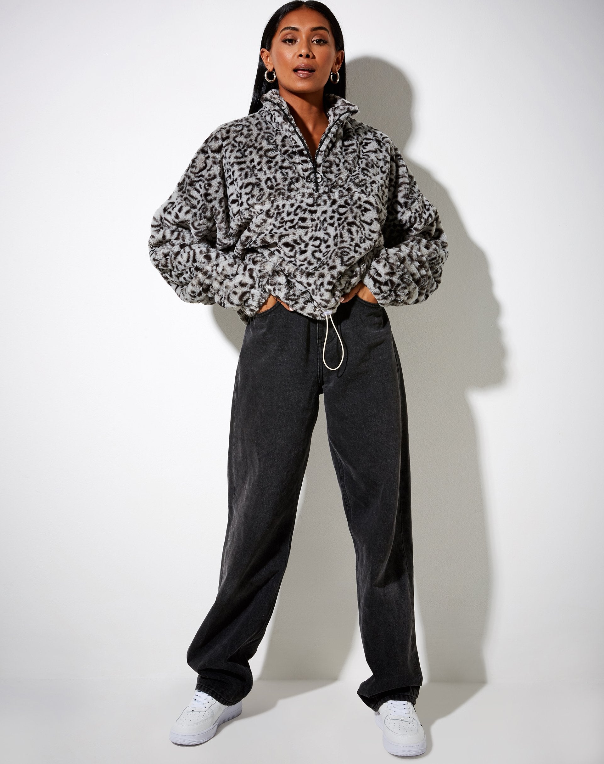 Image de Nero Ring Pull Jacket in Animal Grey
