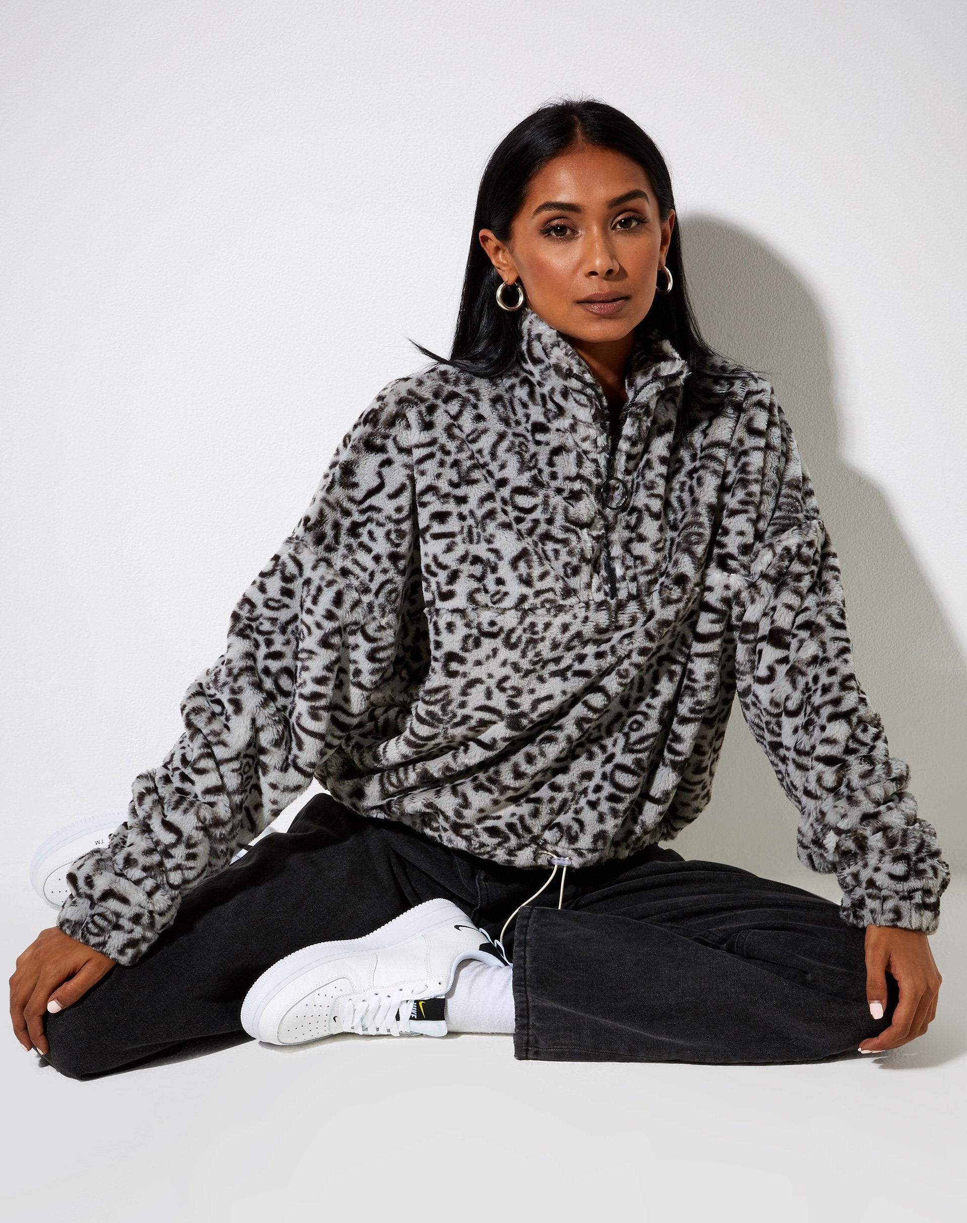 Image de Nero Ring Pull Jacket in Animal Grey