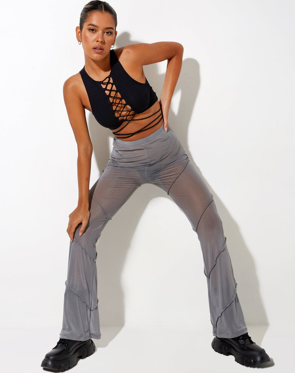 Pantalon évasé Nizam en maille grise