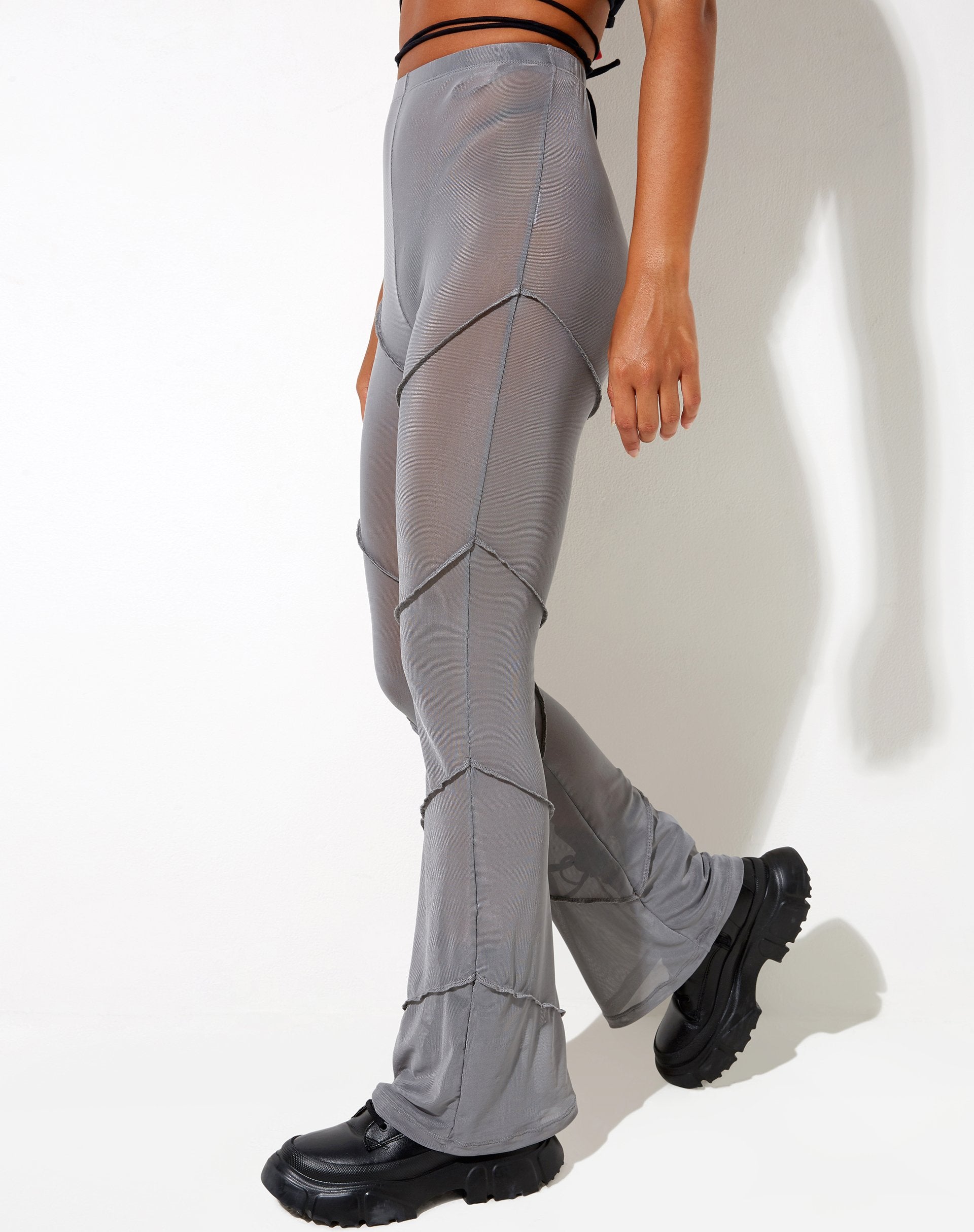 Image de Nizam Flare Trouser in Mesh Grey
